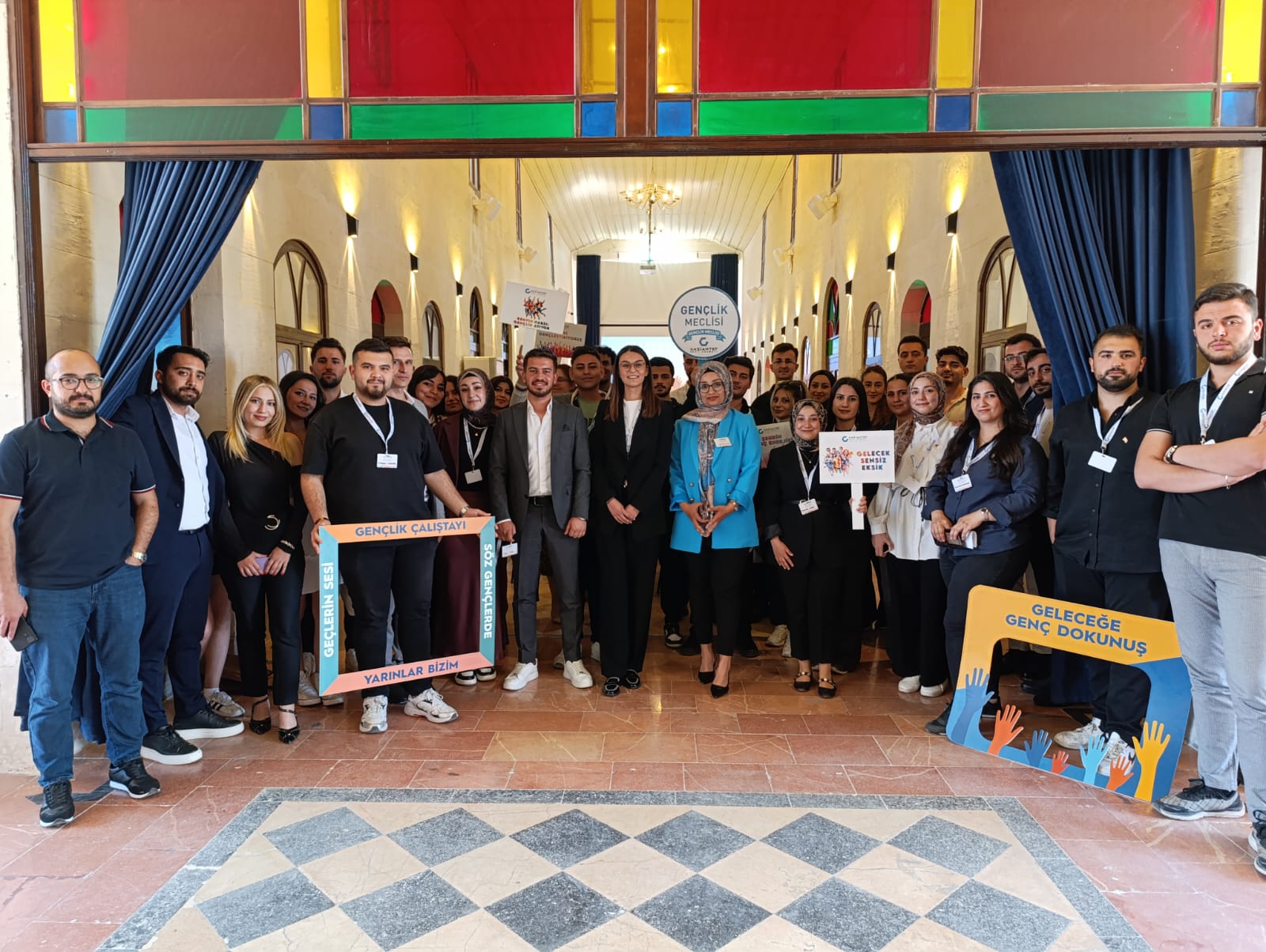 GELECEĞE GENÇ DOKUNUŞ ÇALIŞTAYI