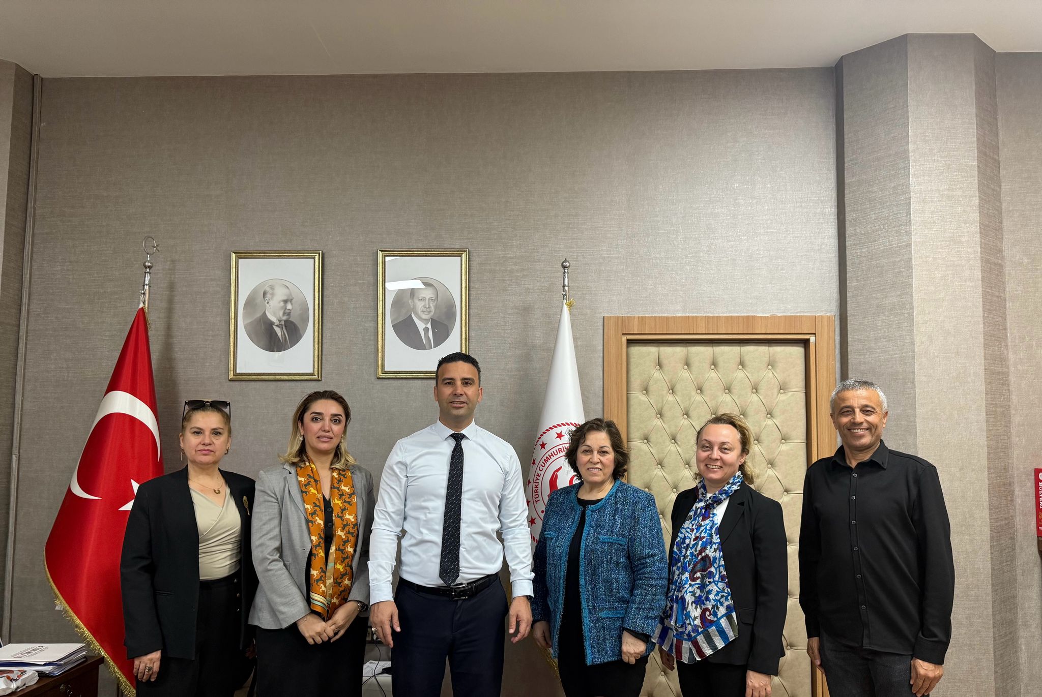 AİLE ÇALIŞMA GRUBUNDAN, AİLE VE SOSYAL HİZMETLER İL MÜDÜRLÜĞÜNE ZİYARET