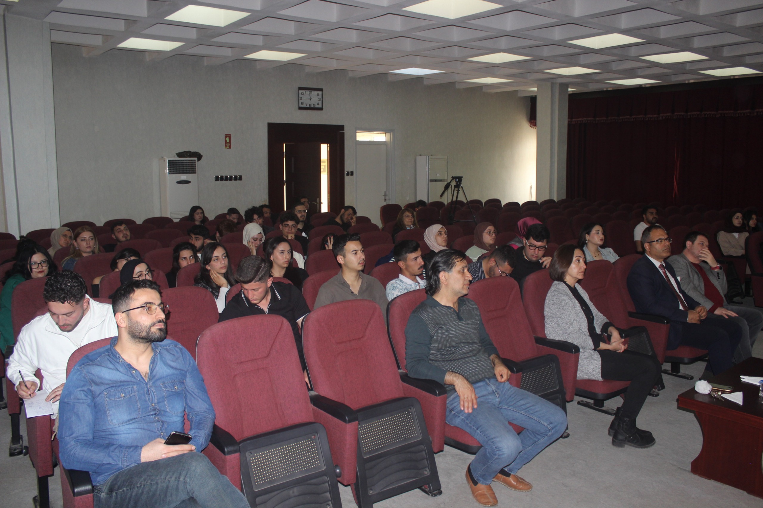 GAZİANTEP MÜZELERİ TEŞHİRİNDE İSLAMİ DÖNEM KÜLTÜR VARLIKLARININ TEMSİLİ